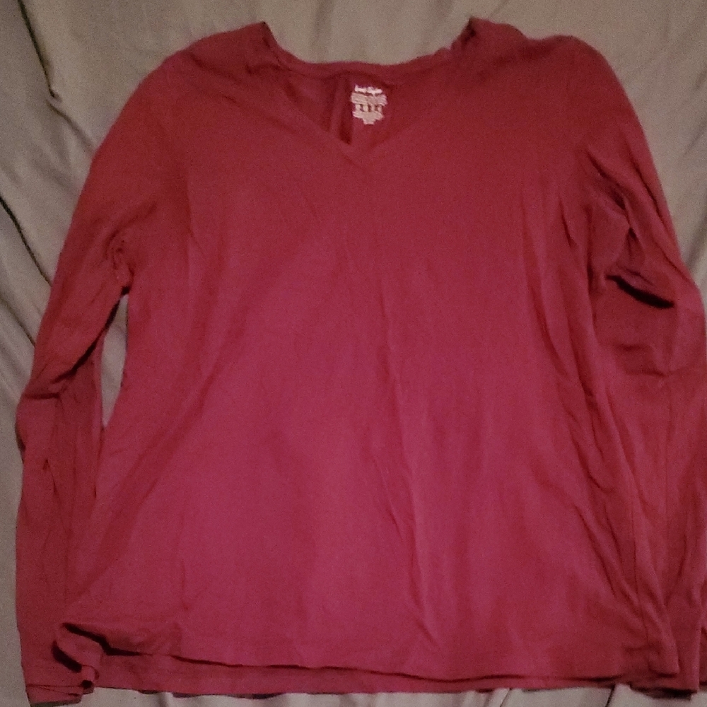 Red V-Neck Long Sleeve Shirt